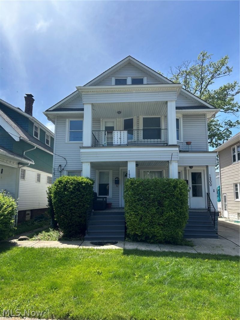 1200 Cook Avenue, Lakewood, OH 44107 Main Photo