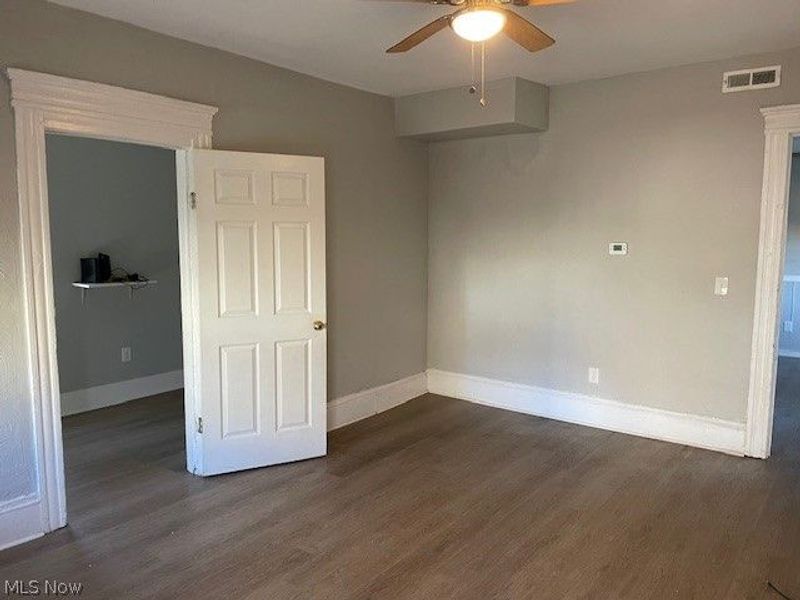 2362 E 76th Street E, Cleveland, OH 44104 Photo 7