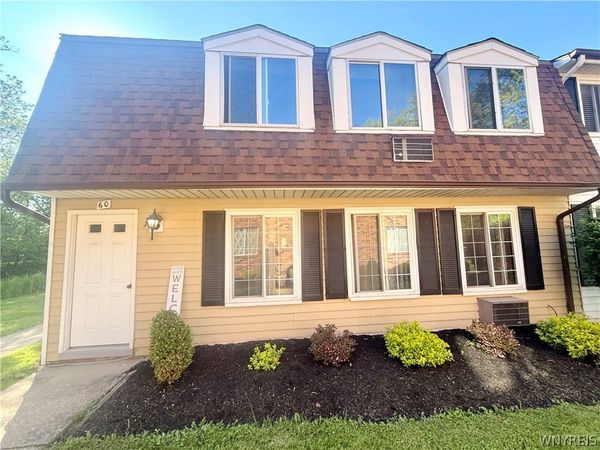 60 Wellington Court, Unit A, Buffalo, NY 14221