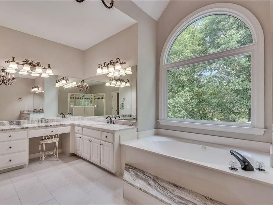 Property Image 60