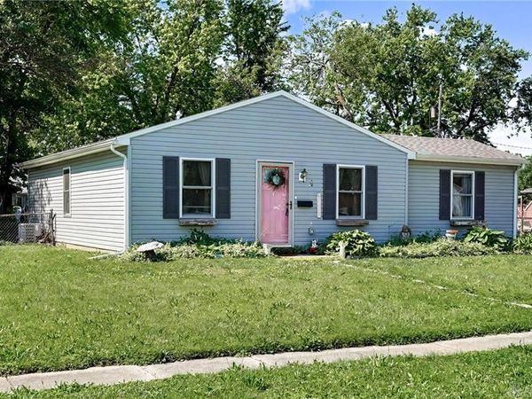 37 Weinland Drive, New Carlisle, OH 45344