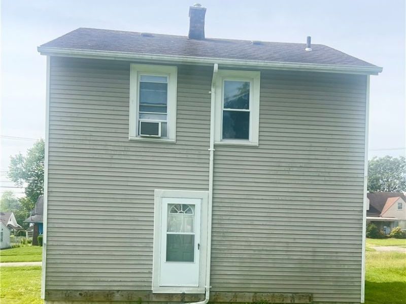 740 E Philadelphia Avenue, Youngstown, OH 44502 Photo 8