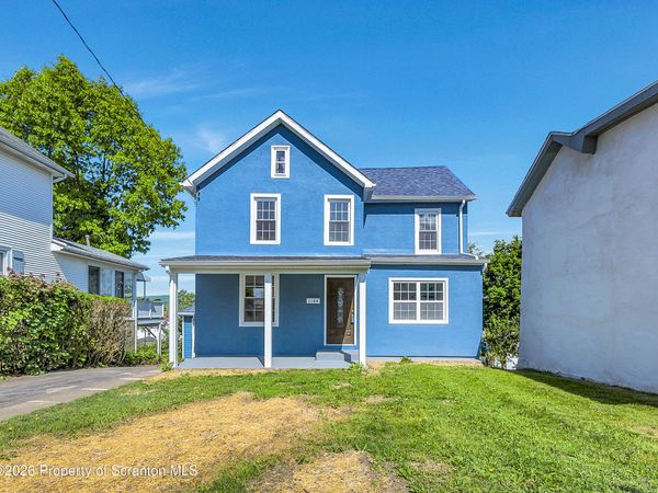 1109 N Irving Avenue, Dunmore, PA 18510