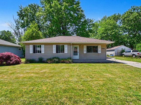 5343 Mick Avenue SE, Grand Rapids, MI 49548