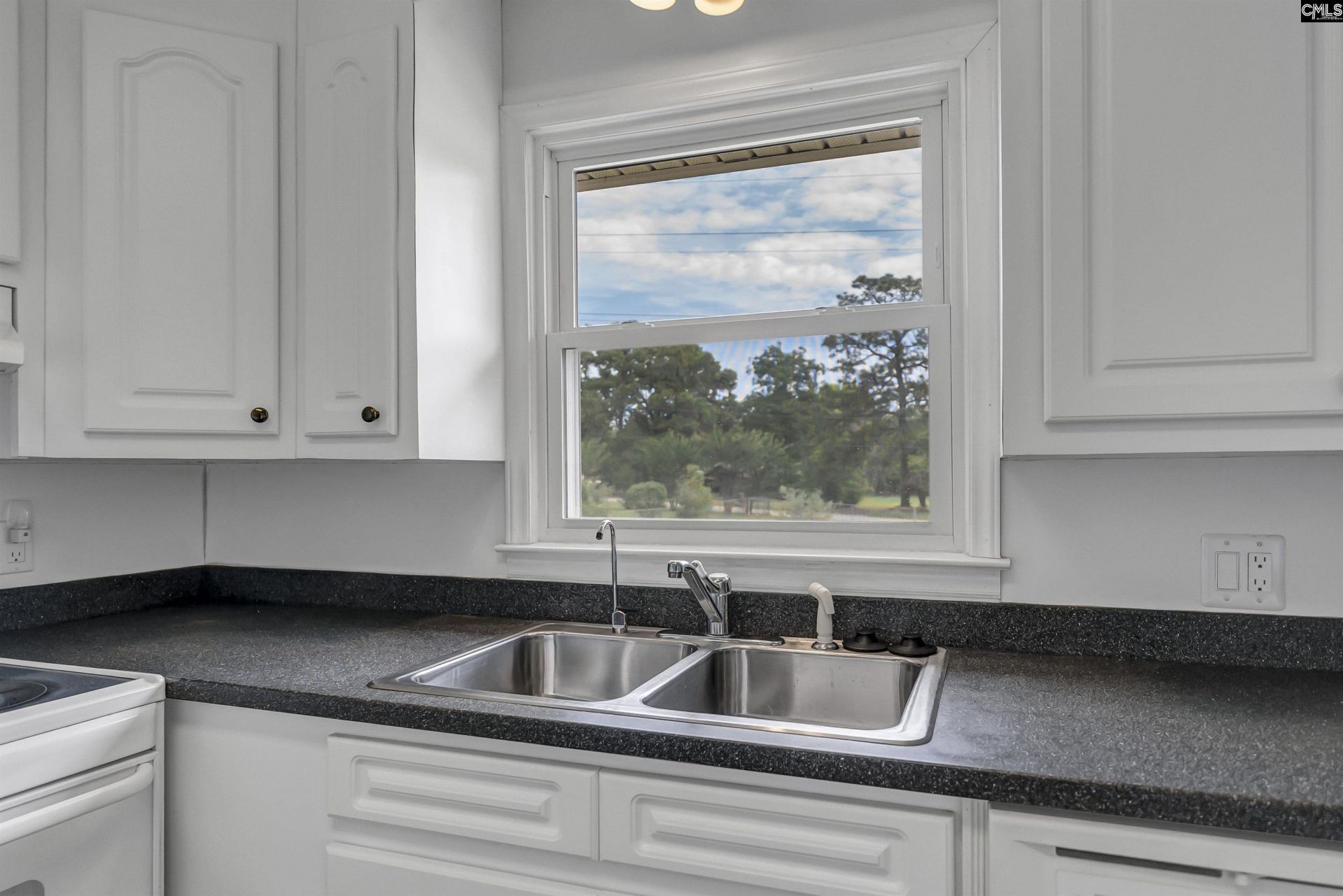 1833 Cupstid Street  Photo 13