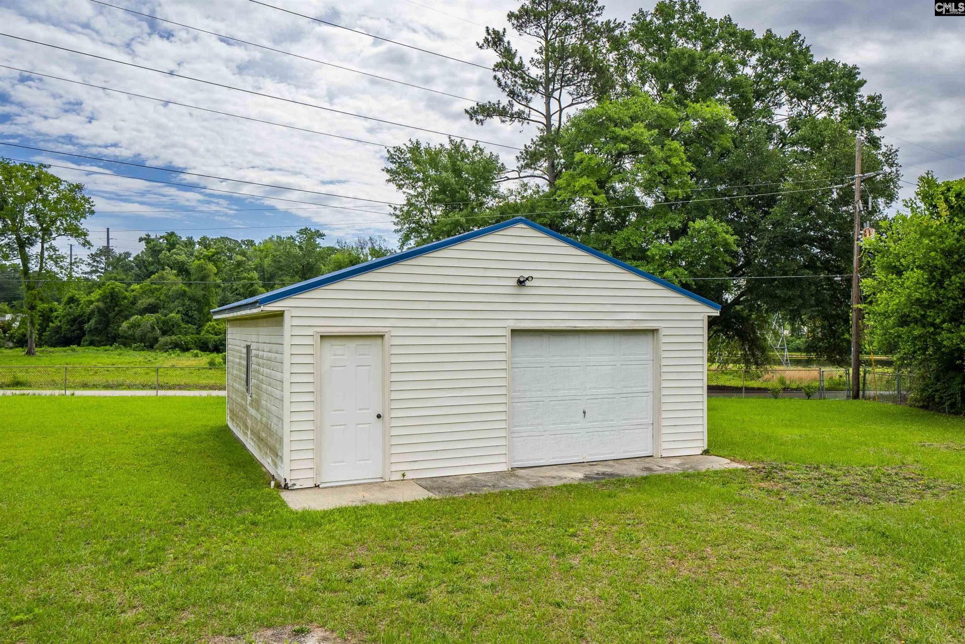 1833 Cupstid Street  Photo 32