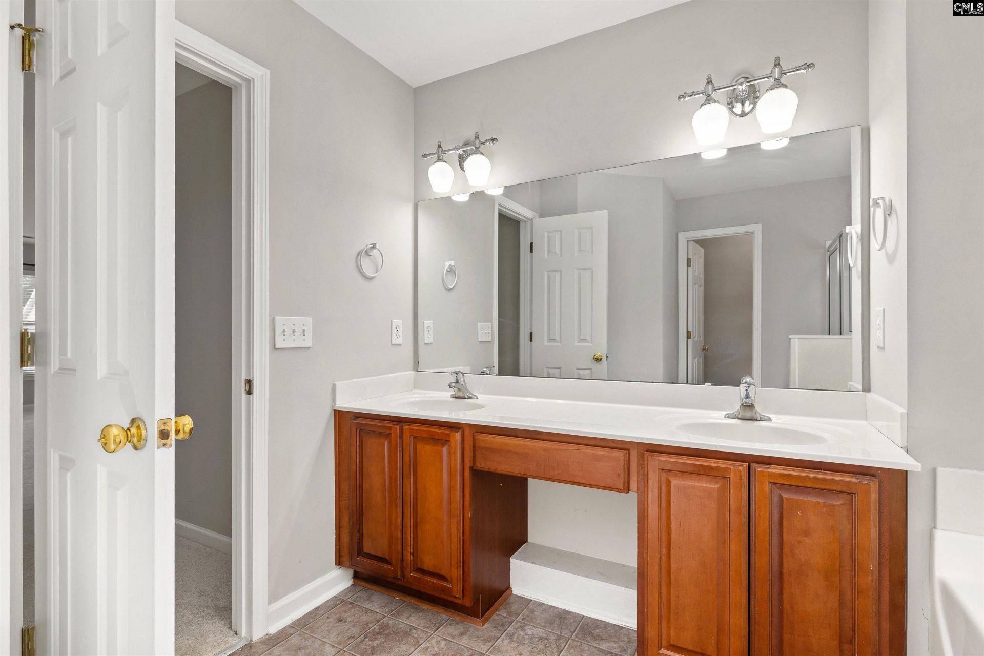 178 Vermillion Drive  Photo 26