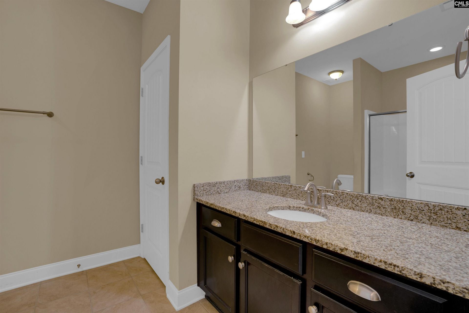 246 Mill House Lane Photo 32