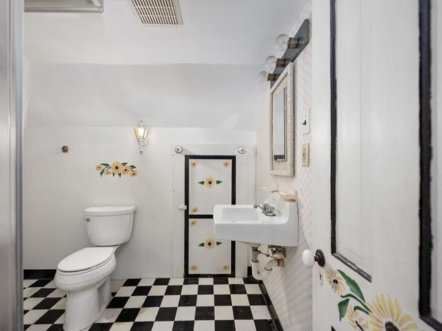 Property Image 38