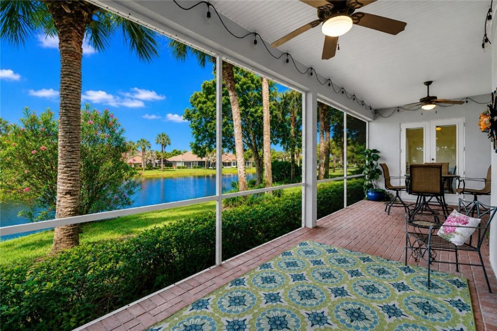 7330 36th Court , Vero Beach, FL 32967 Photo