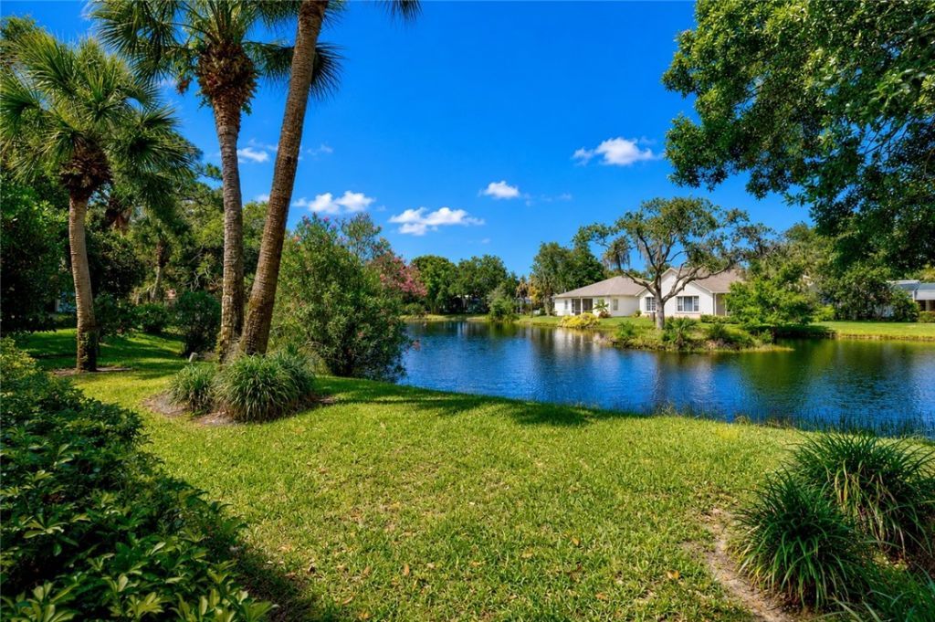 7330 36th Court , Vero Beach, FL 32967 Photo