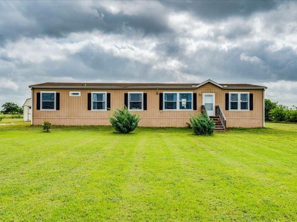 125 Sun View RD , Bertram, TX 78605