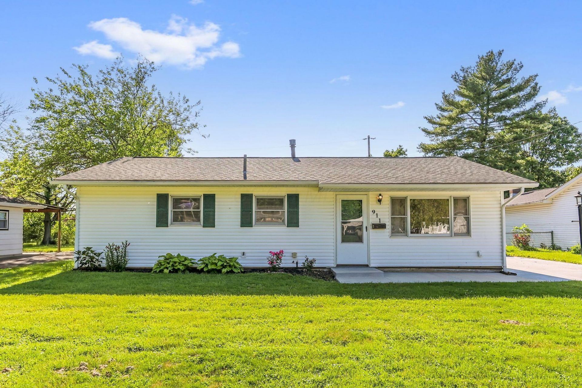 911 Hillridge Road, Reynoldsburg, OH 43068 Main Photo