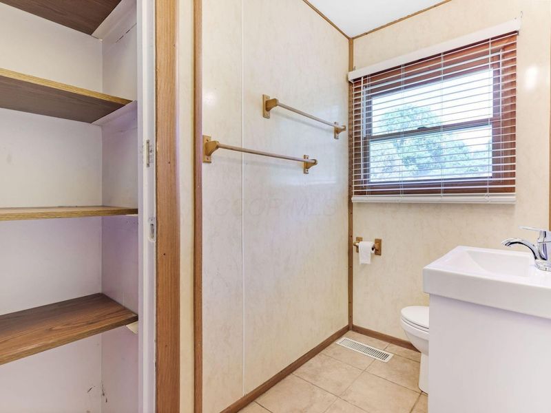 911 Hillridge Road, Reynoldsburg, OH 43068 Photo 25