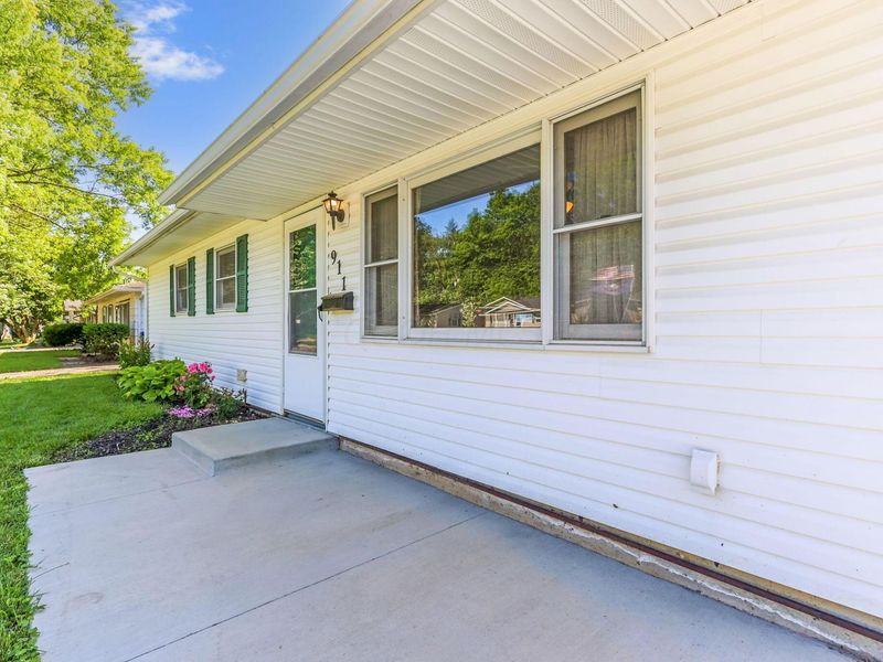 911 Hillridge Road, Reynoldsburg, OH 43068 Photo 8