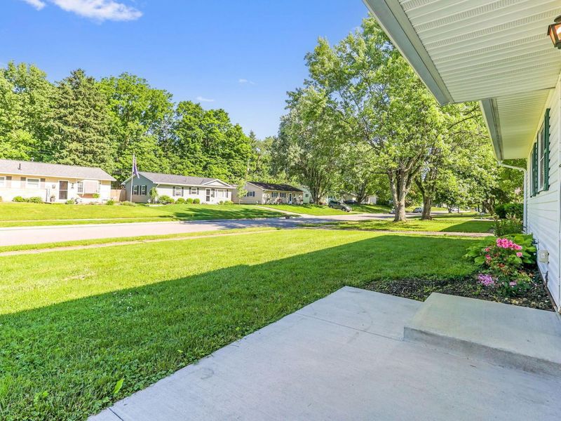 911 Hillridge Road, Reynoldsburg, OH 43068 Photo 9