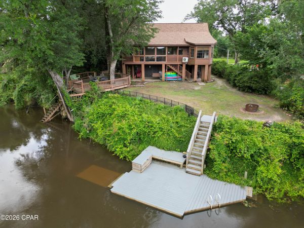 13696 NW Shuman Ferry Road , Altha, FL 32421