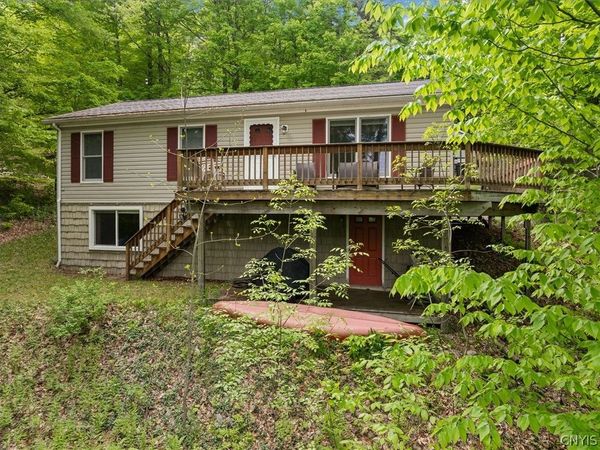 182 Oneida Road , Old Forge, NY 13420