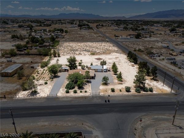 4501 E Kellogg Road , Pahrump, NV 89061