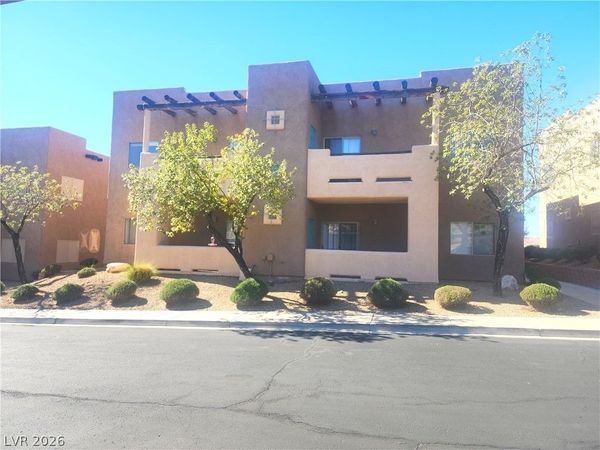 465 Turtleback Road, Unit B, Mesquite, NV 89027