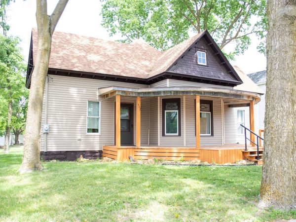 517 Main Street , Erie, IL 61250