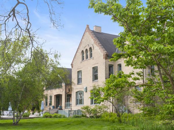 34 Logan Loop , Highland Park, IL 60035