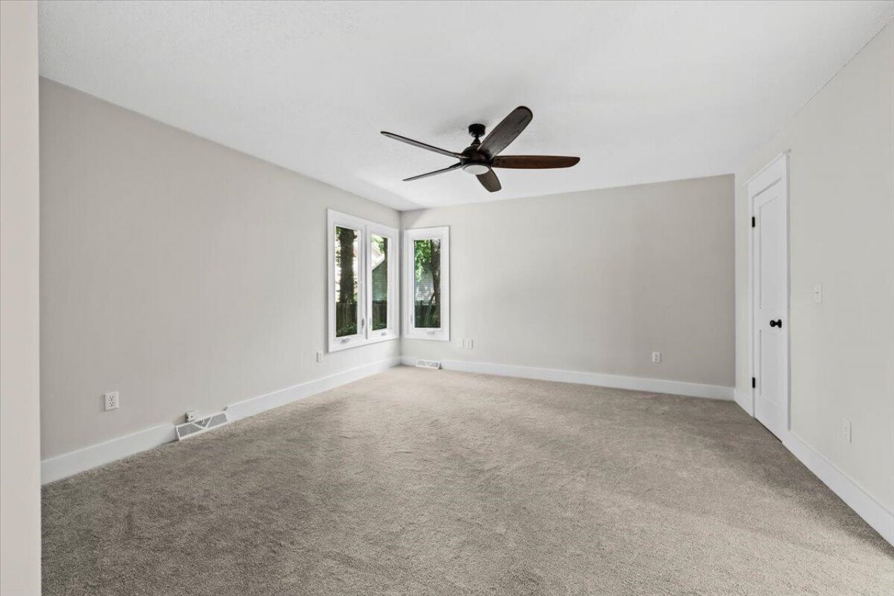 2254 Pristine View Road Photo 16