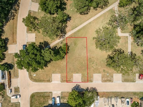 384 Sandalwood Trace, Carrabelle, FL 32322