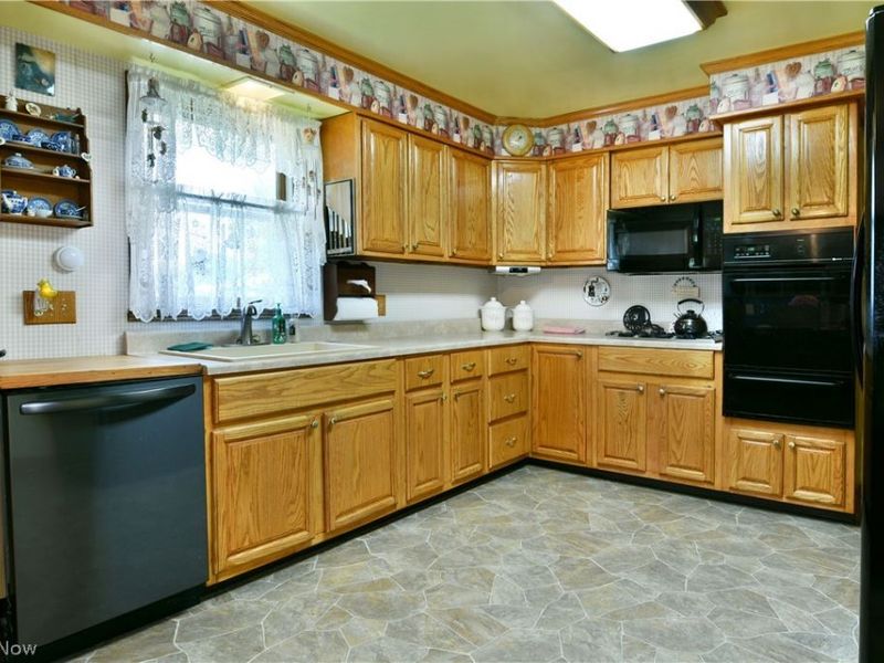 26 Potomac Avenue, Niles, OH 44446 Photo 16