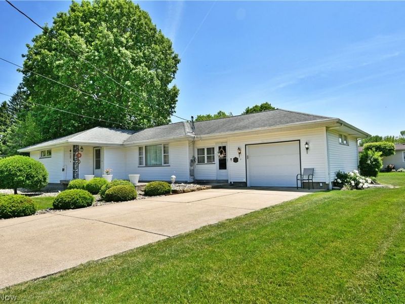 26 Potomac Avenue, Niles, OH 44446 Photo 2