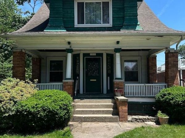 101 Ridge Street , La Porte, IN 46350