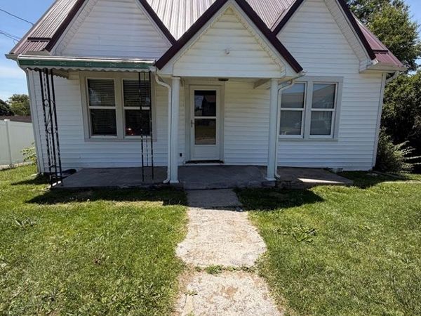 103 KINZER STREET, BECKLEY, WV 25801