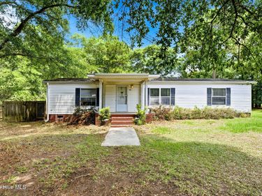 2918 Jeremy Street SW, Supply, NC 28462