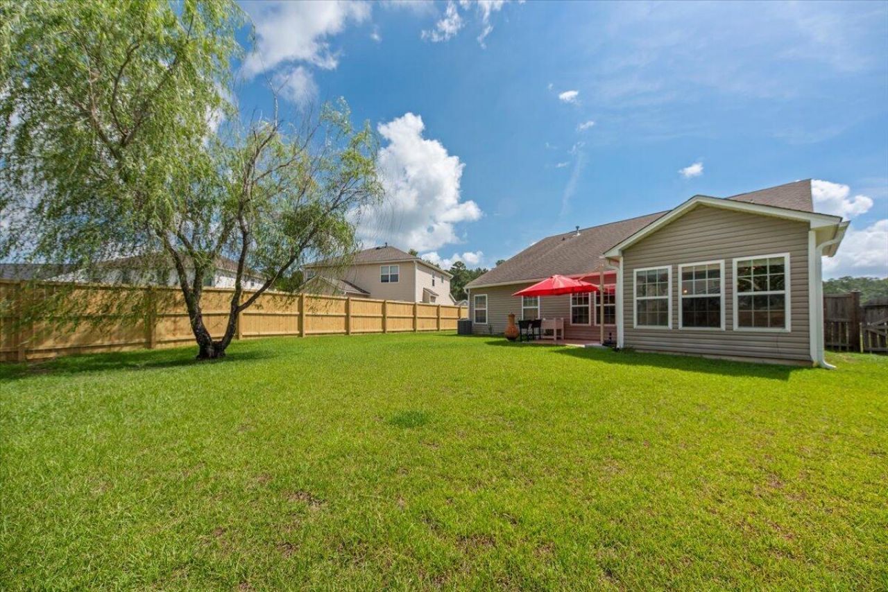 145 Mayfield Drive Photo 19