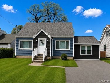 1882 Como Park Boulevard, Lancaster, NY 14086