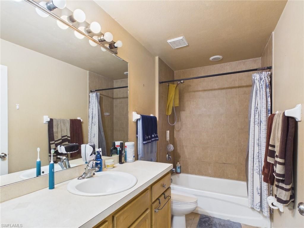 1858 Marlboro Ln, Lehigh Acres, FL 33972 Photo