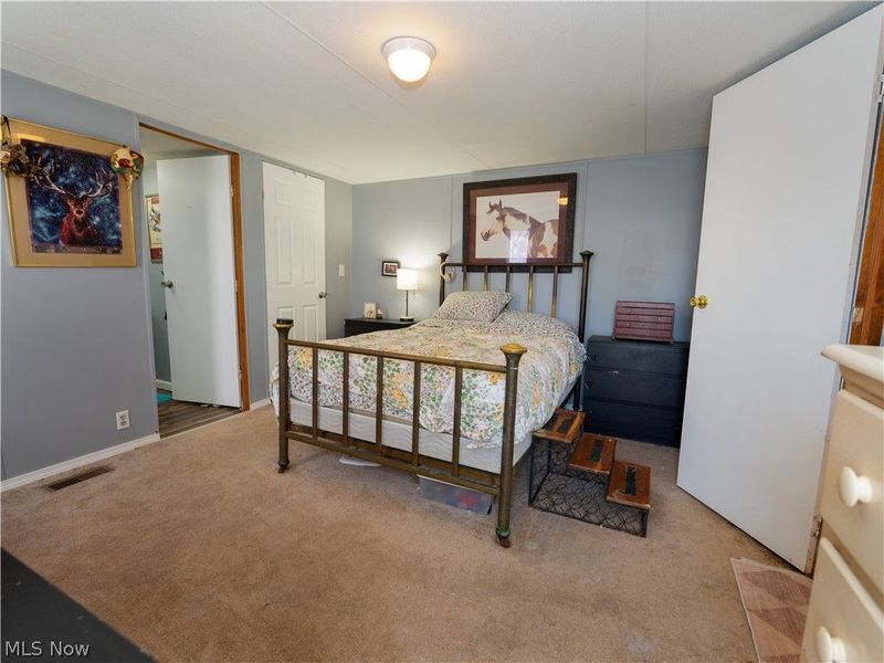 2163 Parkway Drive, Deerfield, OH 44411 Photo 11