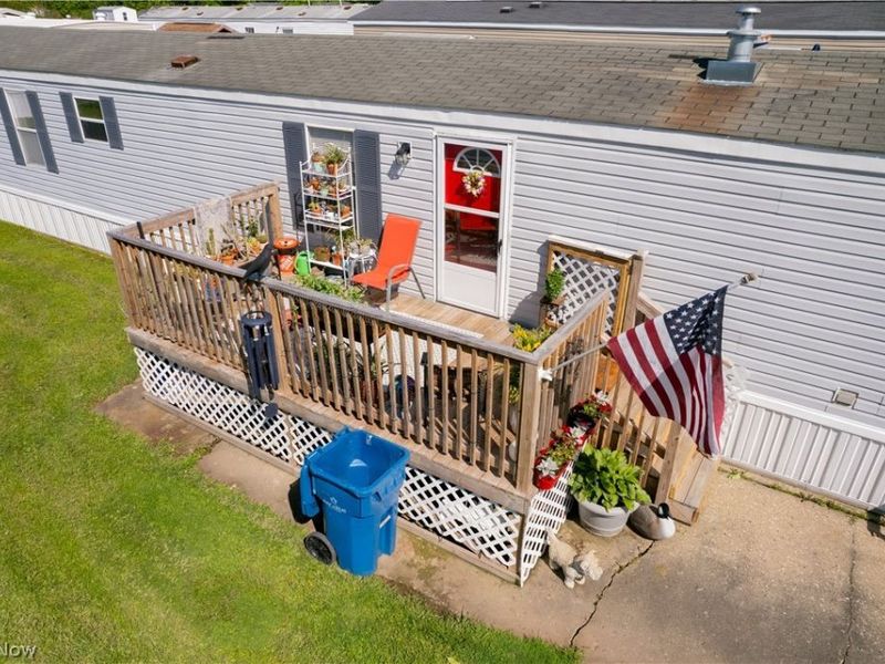 2163 Parkway Drive, Deerfield, OH 44411 Photo 6