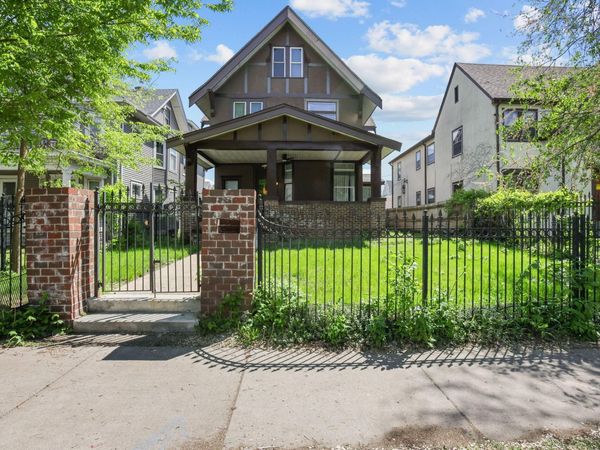 3021 Park Avenue S, Minneapolis, MN 55407