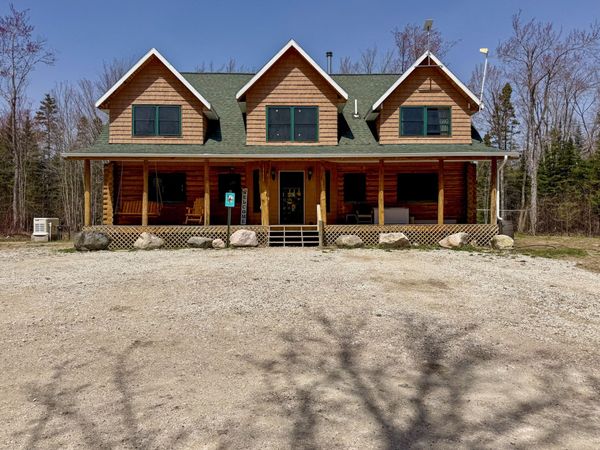 16911 S Ramona RD, Kinross, MI 49752