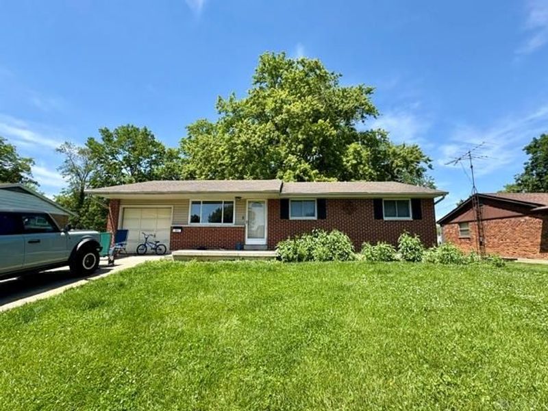 901 Damian Street, Vandalia, OH 45377 Photo 1
