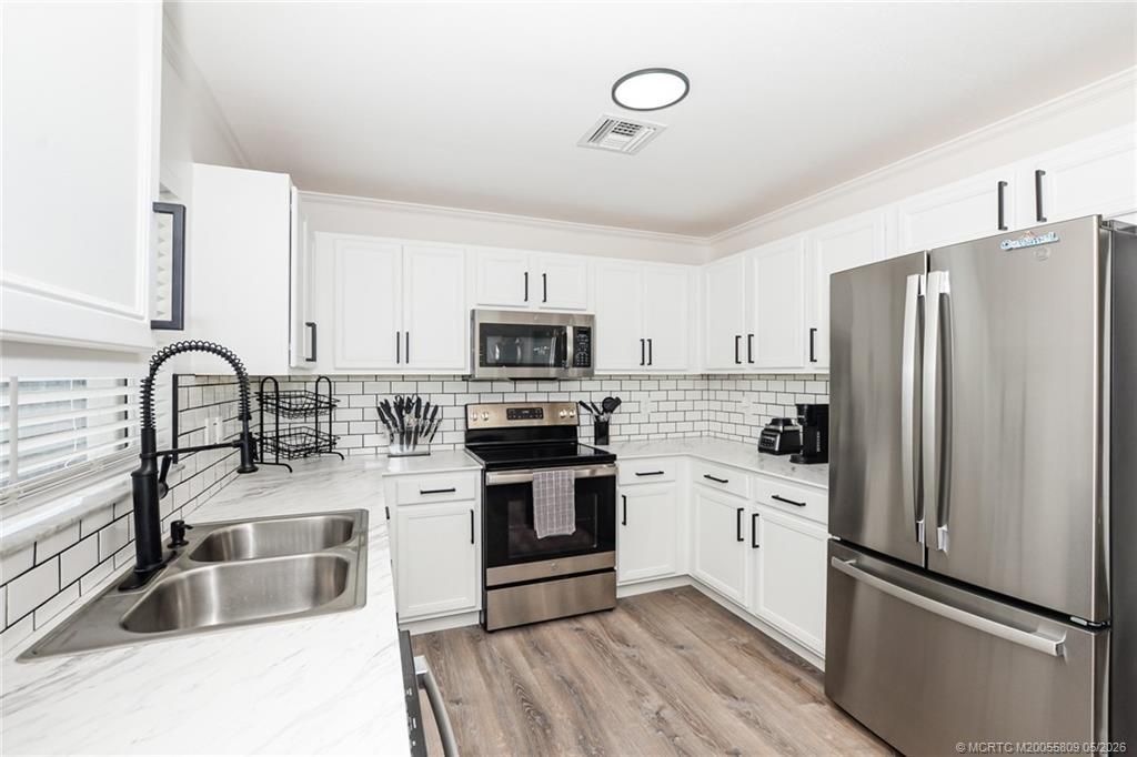 1225 SW Hunnicut Avenue Sw, Port Saint Lucie, FL 34953 Photo