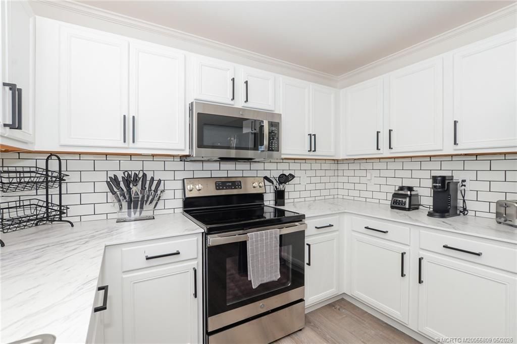 1225 SW Hunnicut Avenue Sw, Port Saint Lucie, FL 34953 Photo