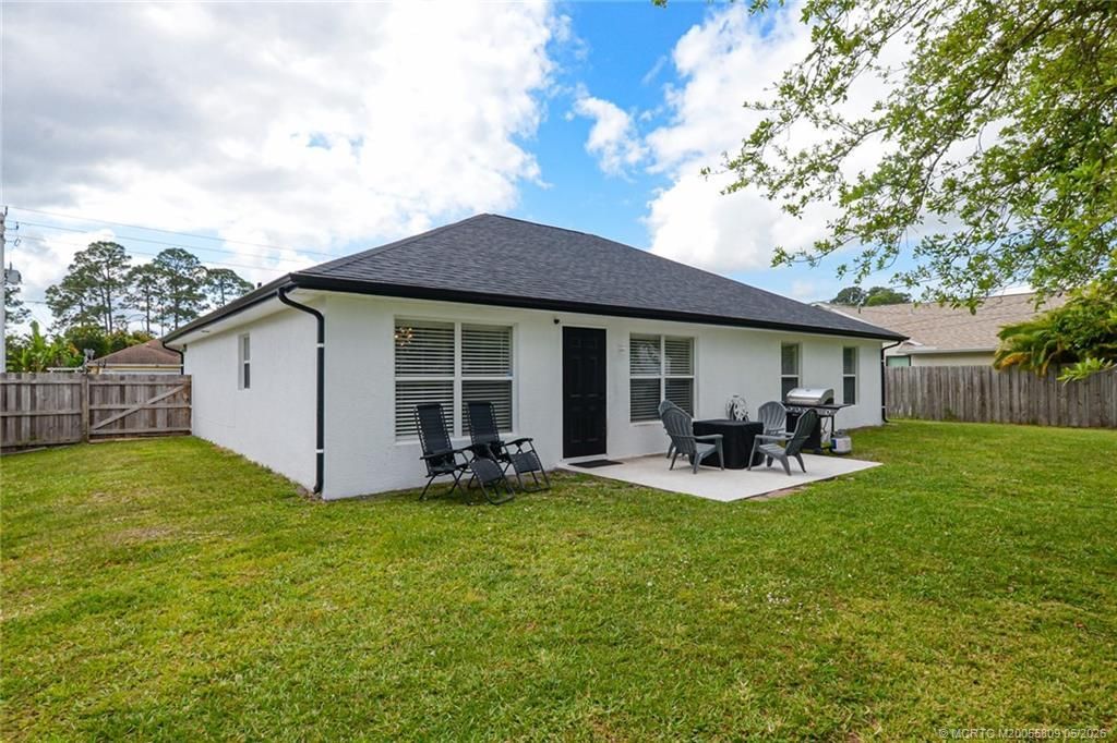1225 SW Hunnicut Avenue Sw, Port Saint Lucie, FL 34953 Photo