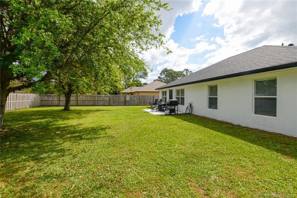 1225 SW Hunnicut Avenue Sw, Port Saint Lucie, FL 34953 Photo