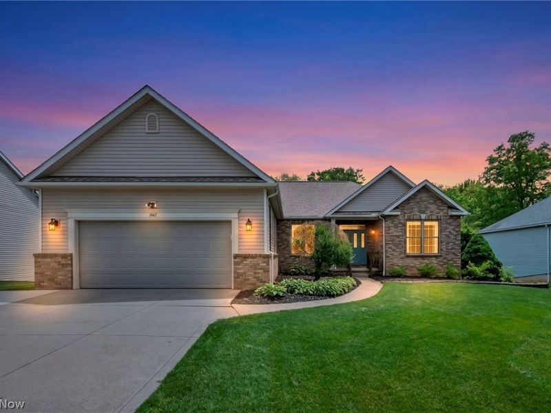 1467 Brentfield Drive, Wadsworth, OH 44281 Photo 2