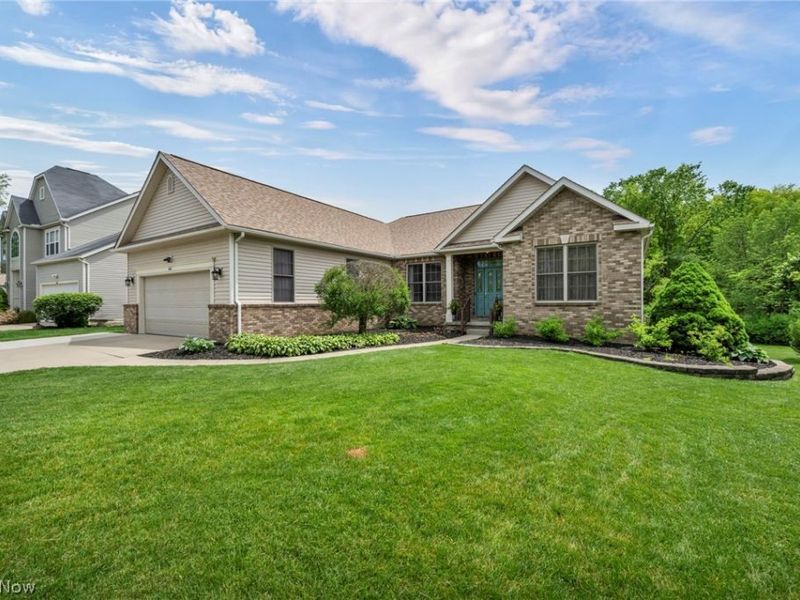 1467 Brentfield Drive, Wadsworth, OH 44281 Photo 4