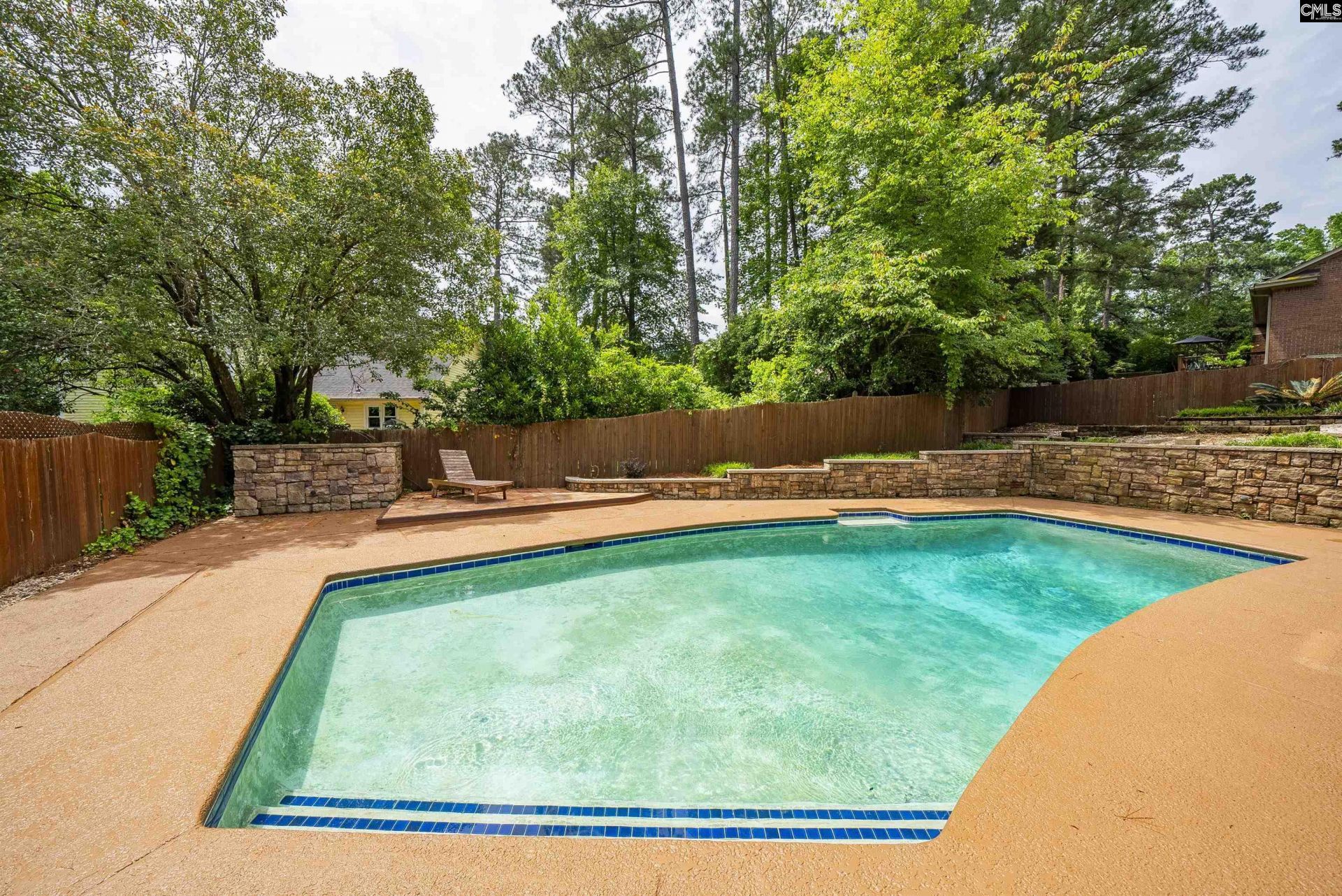 306 Timberhill Court  Photo 11