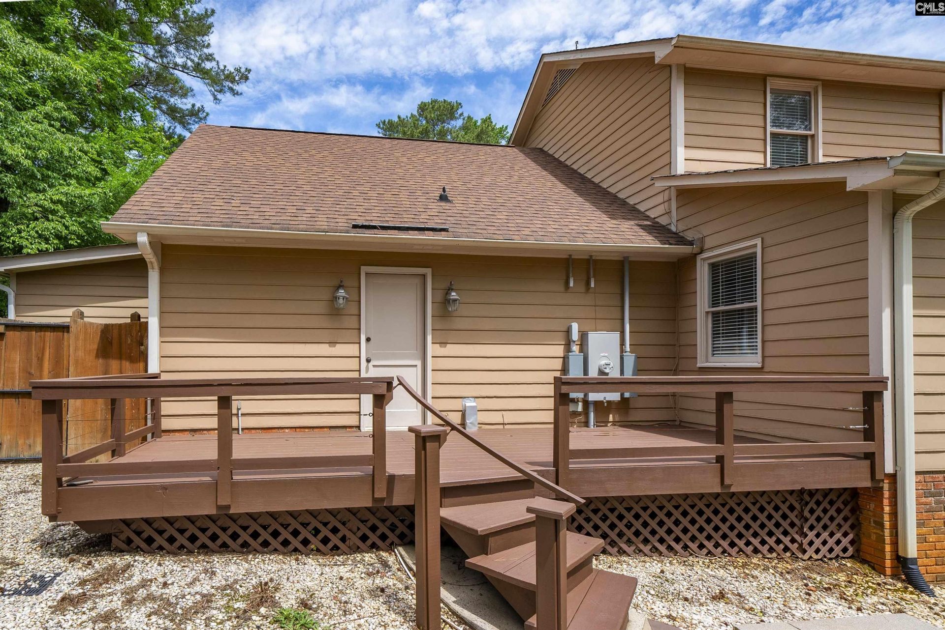 306 Timberhill Court  Photo 12