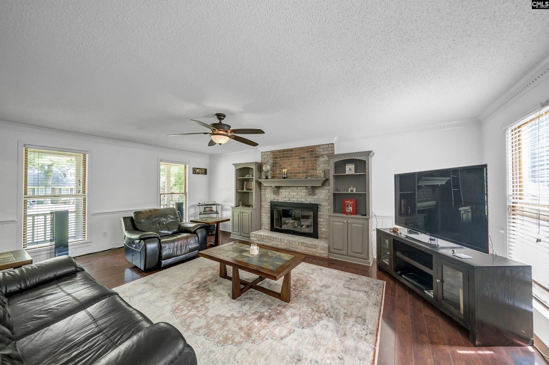306 Timberhill Court  Photo 29